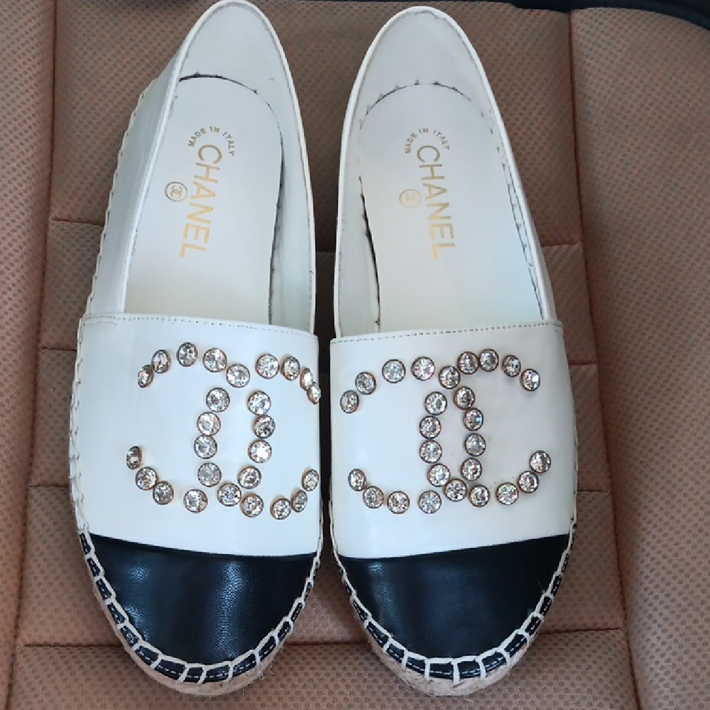 Authentic Chanel Espadrilles Swarovski Crystal CC Logo